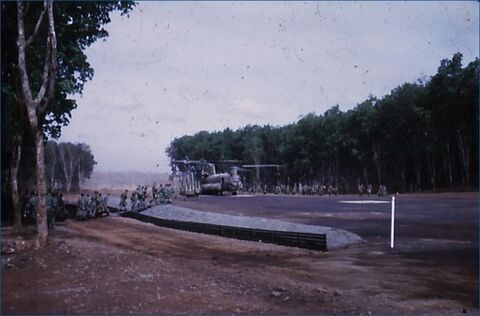 7 RAR departing 1971